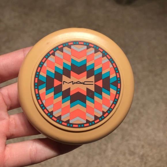 MAC Cosmetics Other - Mac bronzer